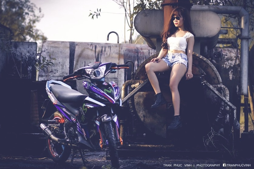 Girl tây ninh khoe dáng cùng exciter movista