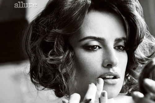 Hậu trường trang điểm chụp ảnh bìa của penelope cruz