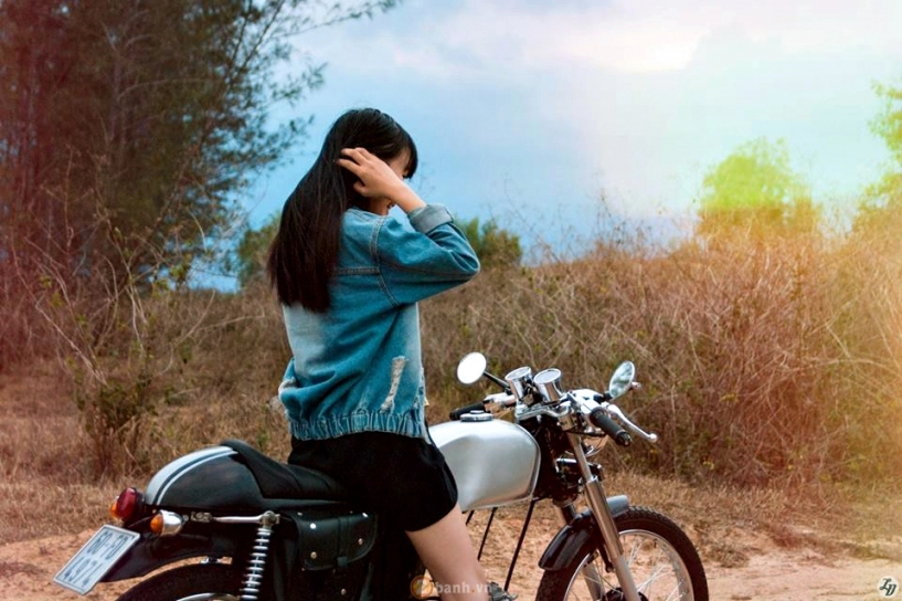 Honda 67 độ phong cách cafe racer
