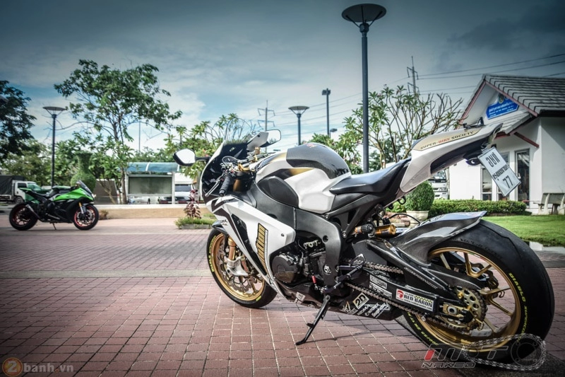 Honda cbr1000rr độ siêu chất với phiên bản sport-evolution nine