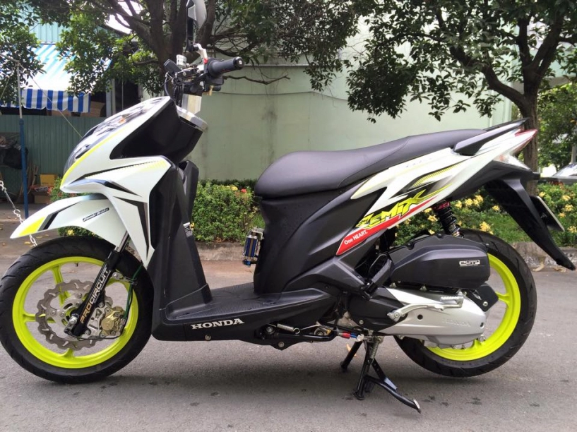 Honda click phiên bản đặc biệt