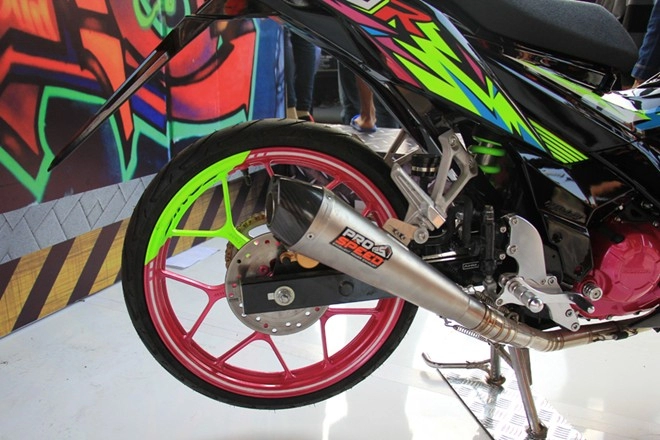 Honda sonic 150r độ nổi bật của biker nước bạn