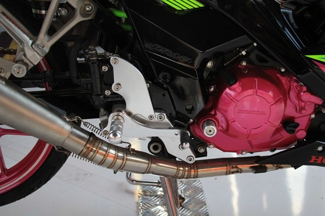 Honda sonic 150r độ nổi bật của biker nước bạn