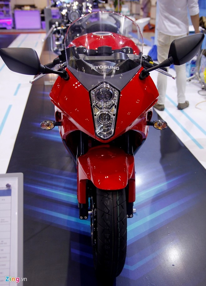 Hyosung gt650r mẫu sportbike của hàn quốc sắp bán tại việt nam