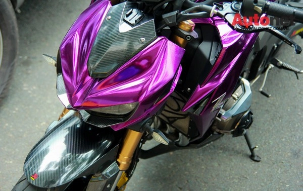 Kawasaki z1000 độ lạ mắt với phiên bản tím chrome