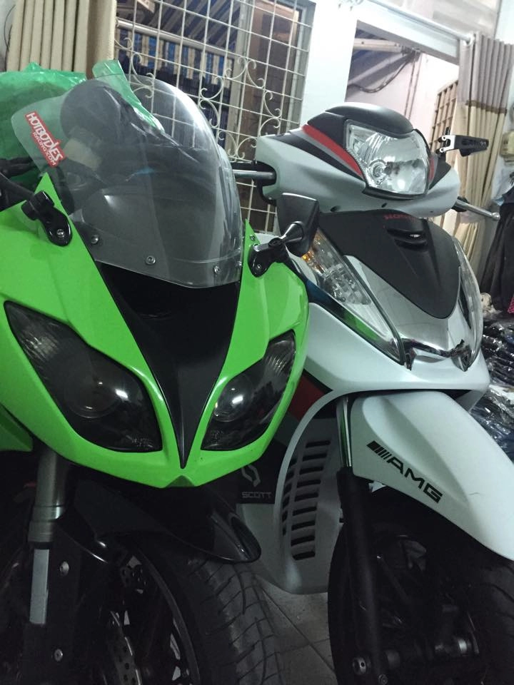 Kawasaki zx6r date 2009 độ phong cách sinh viên