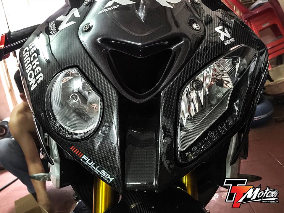 Lại thêm 1 chiến binh s1000rr lên fullsix carbon