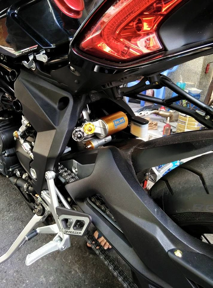 Mv agusta dragster f800rr trang bị phuộc ohlins pô fm project