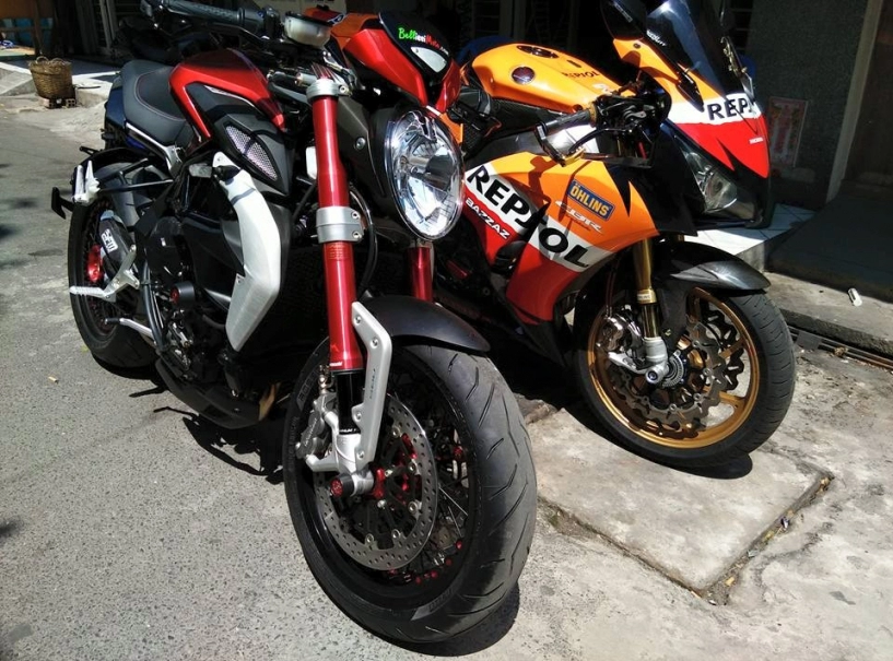 Mv agusta dragster f800rr trang bị phuộc ohlins pô fm project