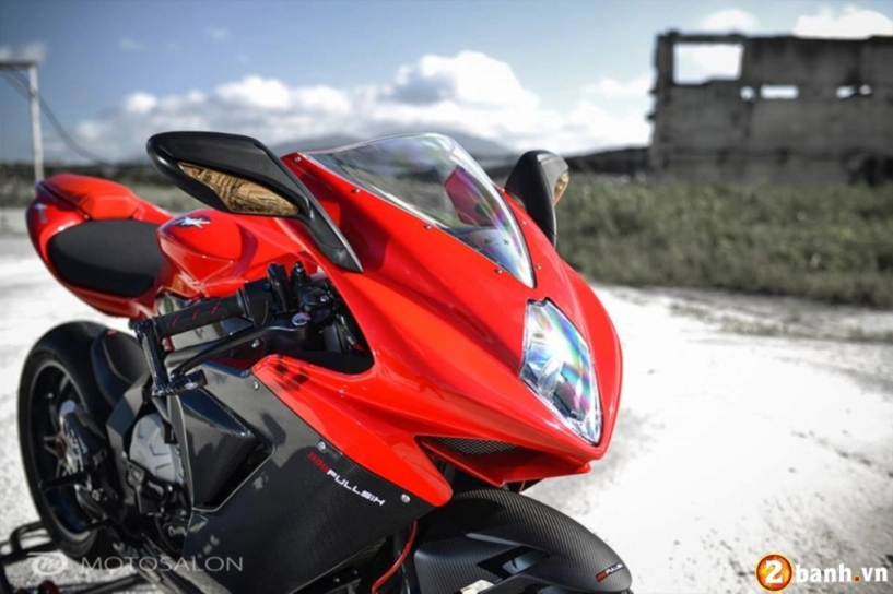Mv agusta f3 đẹp tinh tế với phiên bản độ fullsix carbon