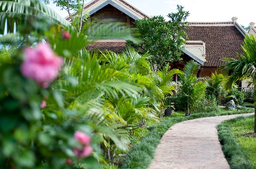 Nghỉ dưỡng tại emeralda resort ninh bình