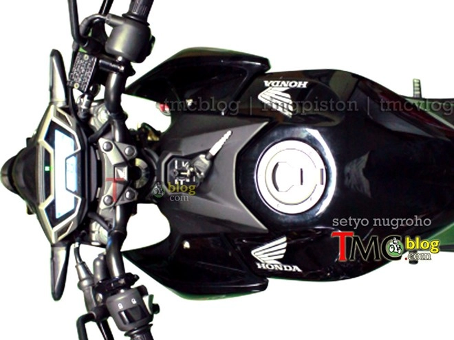 Những hình ảnh đầu tiên của honda cb150r mới