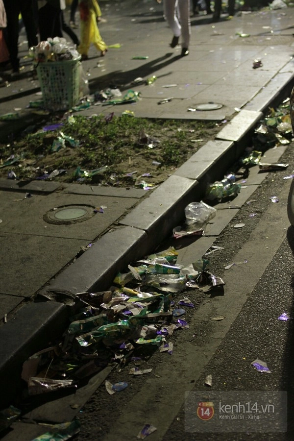 Những hình ảnh khiến người khác phải giật mình vì nạn vứt rác bừa bãi ở việt nam