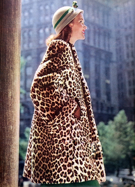 Những thiết kế áo khoác đẹp của thập niên 20-60