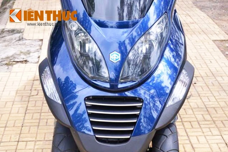 Piaggio mp3 250 mẫu xe tay ga pkl xuất hiện trên phố sài gòn