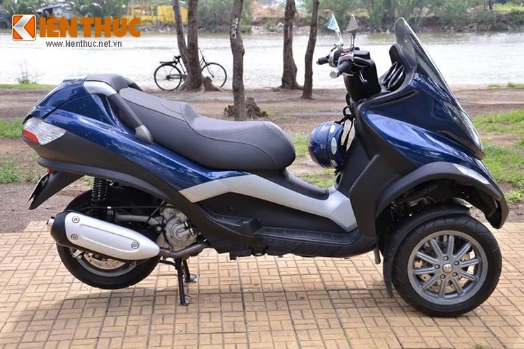 Piaggio mp3 250 mẫu xe tay ga pkl xuất hiện trên phố sài gòn