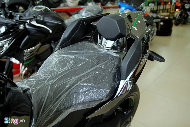 Siêu môtô kawasaki ninja h2 đầu tiên về việt nam