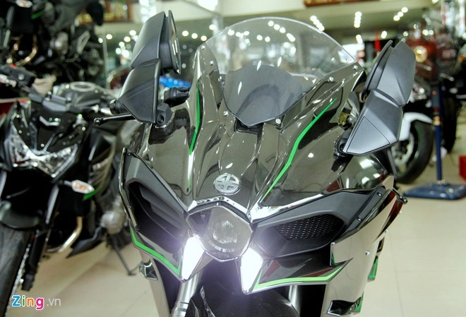 Siêu môtô kawasaki ninja h2 đầu tiên về việt nam