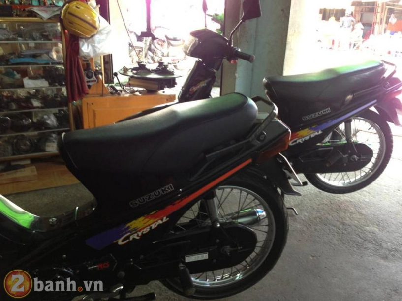 Suzuki crystal cặp đôi hoàn cảnh mang biển số đẹp