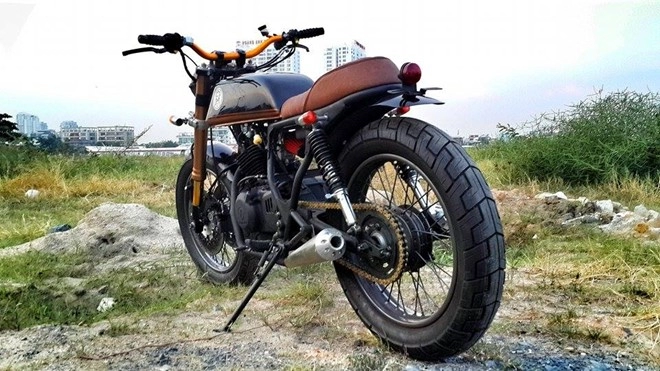 Suzuki gn250 độ phong cách tracker qua bàn tay thợ sài gòn
