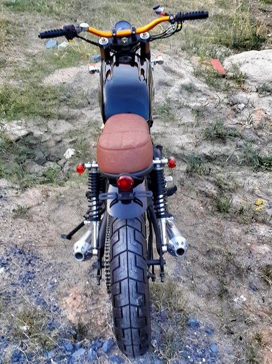 Suzuki gn250 độ phong cách tracker qua bàn tay thợ sài gòn