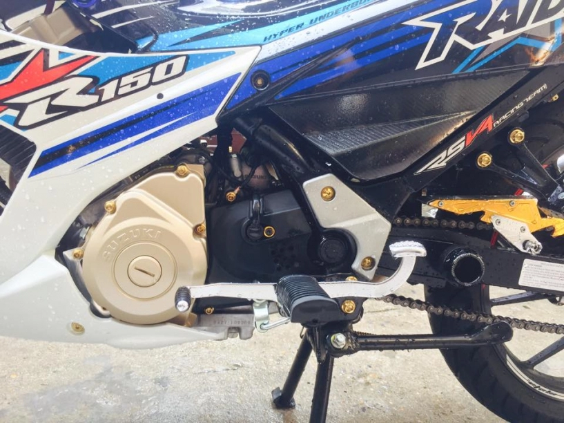 Suzuki raider độ nổi bật của biker hà thành