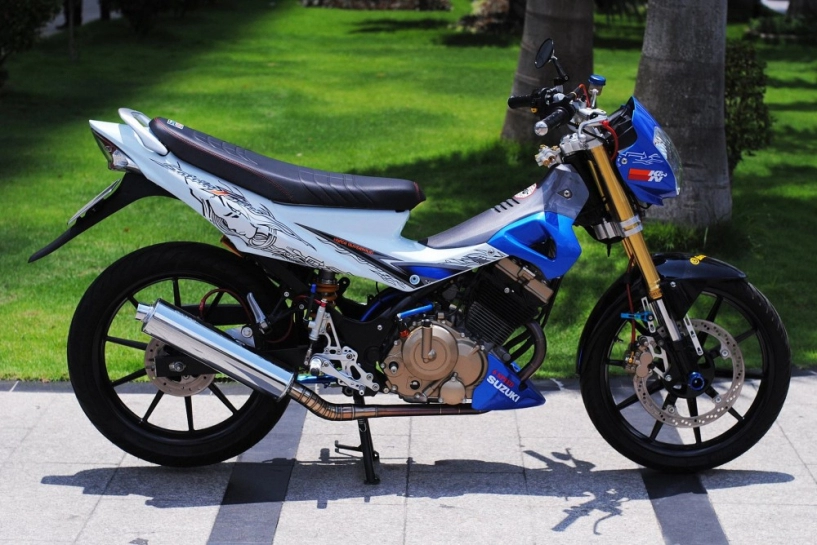 Suzuki satria f độ đầy đam mê và nhiệt huyết của biker việt