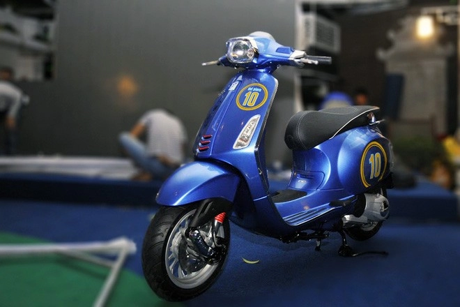 Vespa sprint phiên bản del piero độc của piaggio