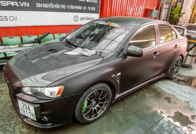 Xe thể thao hàng độc mitsubishi lancer evolution ở sài gòn