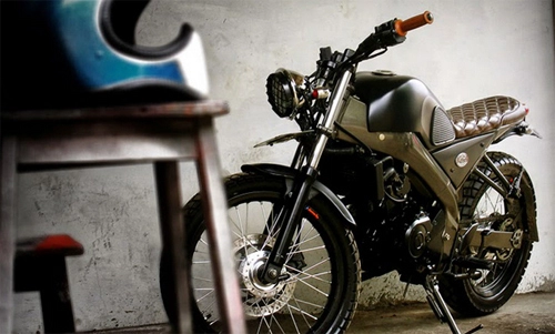 Yamaha fz150i độ phong cách tracker cổ điển
