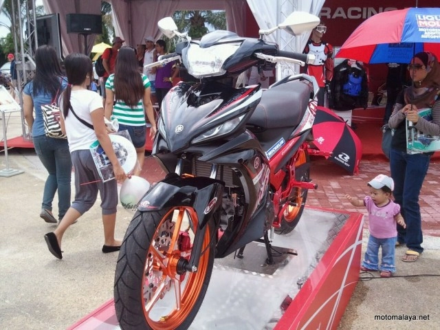 Yamaha lc135 exciter full option racing boy