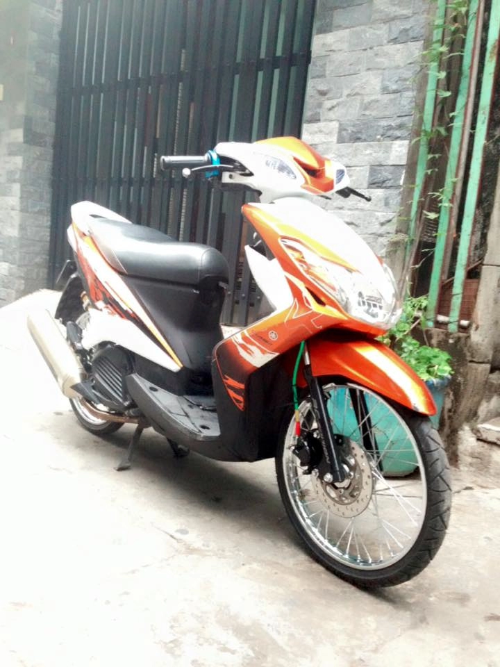 Yamaha luvias độ nhẹ pô xăng lửa