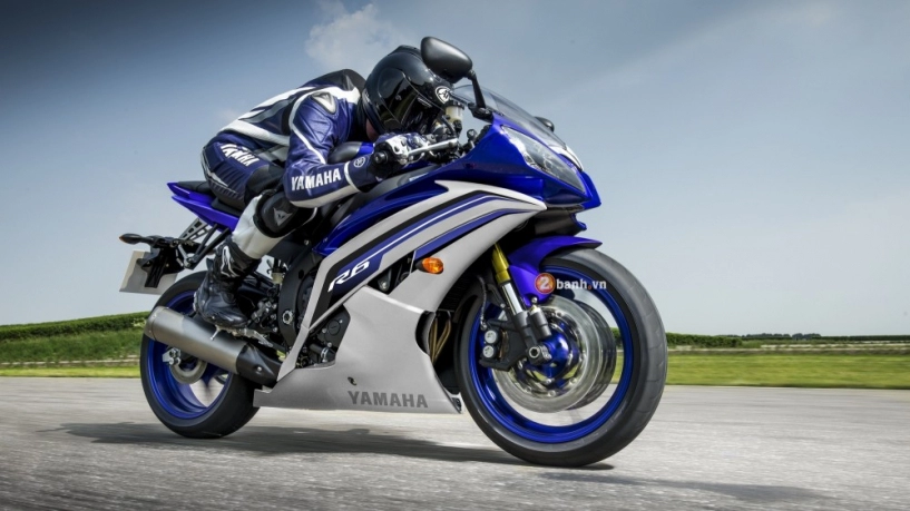 Yamaha r6 2016 tiếp tục trung thành với thiết kế cũ