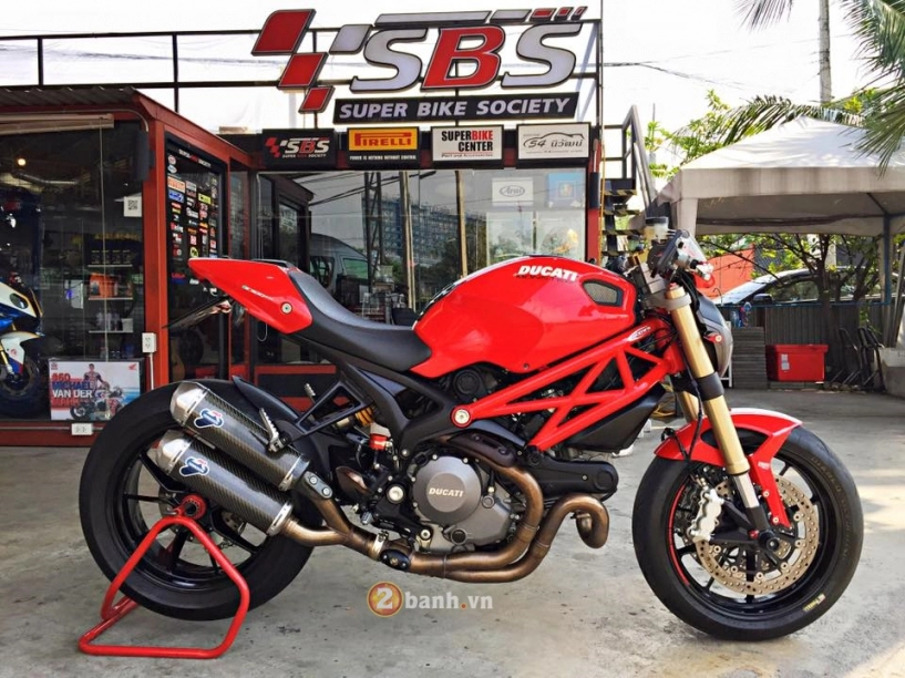 Ducati monster 1100 độ nhẹ đầy tinh tế của biker thái