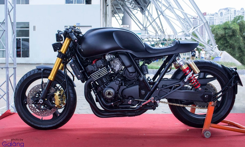 Honda cb400 độ cafe racer phong cách mới