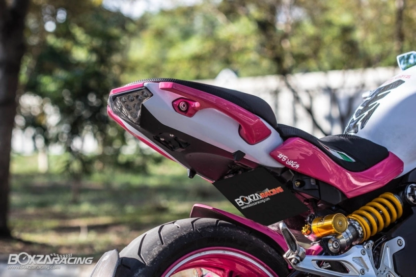 Kawasaki er-6n độ nổi bật với phiên bản pinky biggiz catz