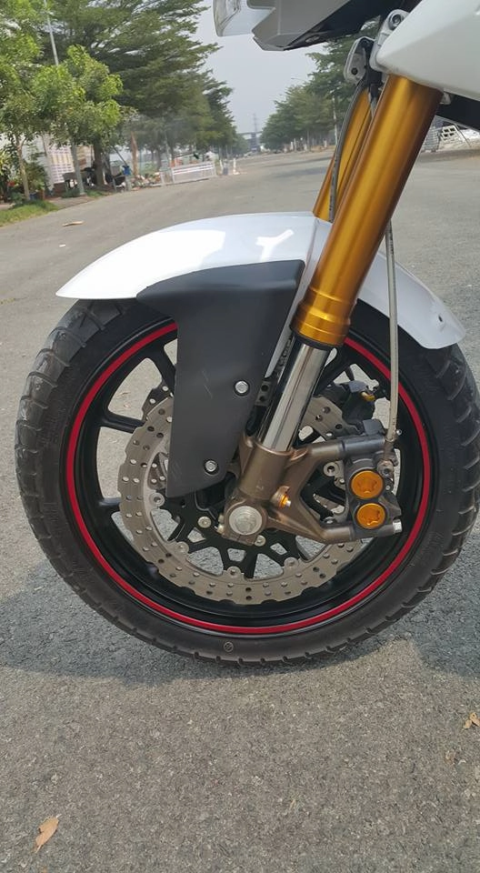 Yamaha fz150i độ dàn chân siêu cứng tại sài thành