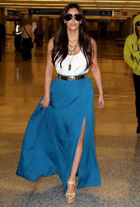 10 bộ váy tôn dáng của kim kardashian