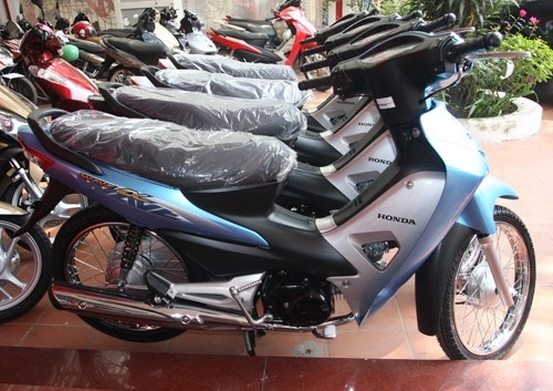 10 mẫu xe máy có doanh số bán cao nhất tại việt nam năm 2014