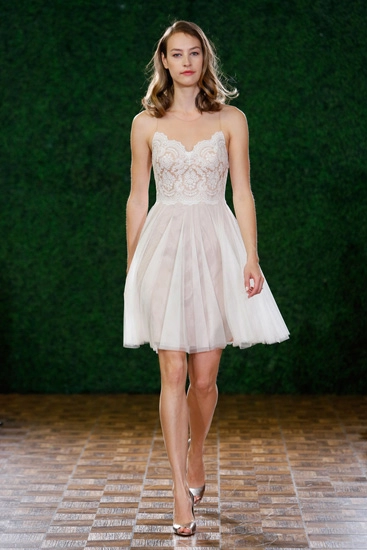 20 mẫu váy cưới ngắn đẹp nhất 2015