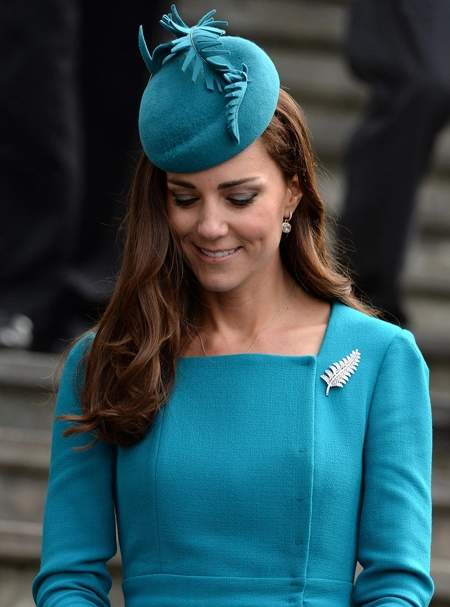 4 kiểu tóc thanh lịch của kate middleton