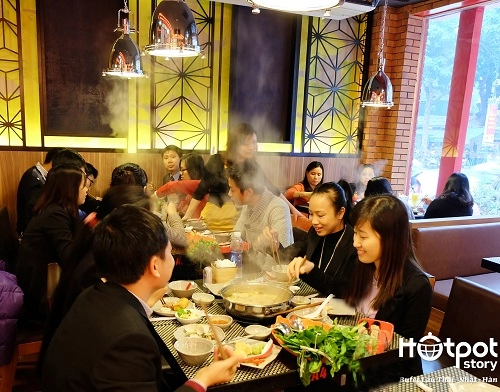 Ẩm thực châu á tại hotpot story