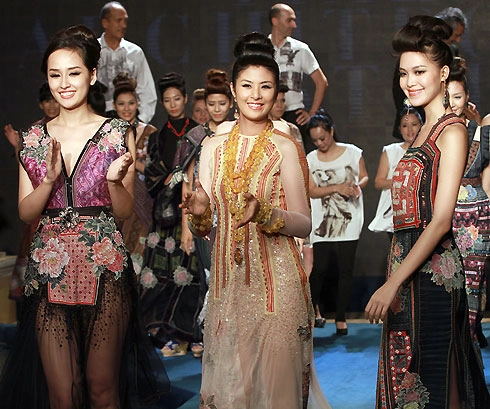 Ba hoa hậu đọ sắc với thời trang việt - italy