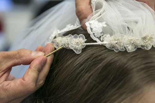 Biến tấu 3 kiểu tóc khác nhau trong ngày cưới