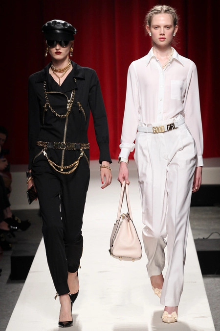 Bộ sưu tập xuân hè 2014 của moschino