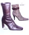 Các mẫu giày cho tết 2002