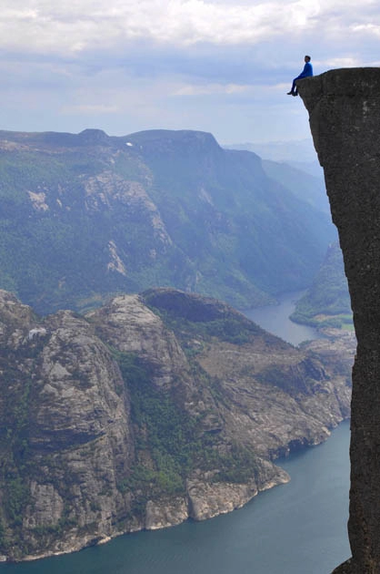 Cảnh đẹp của vách đá preikestolen