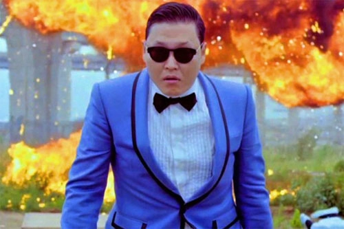 Cảnh sát du lịch hàn quốc diện đồng phục gangnam style