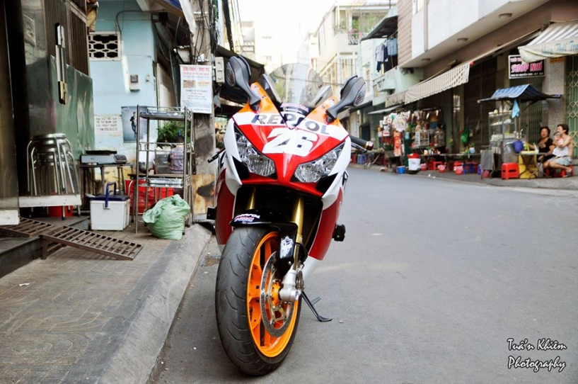 Cbr1000rr sp số hiệu 26 nhiều đồ chơi nổi bật