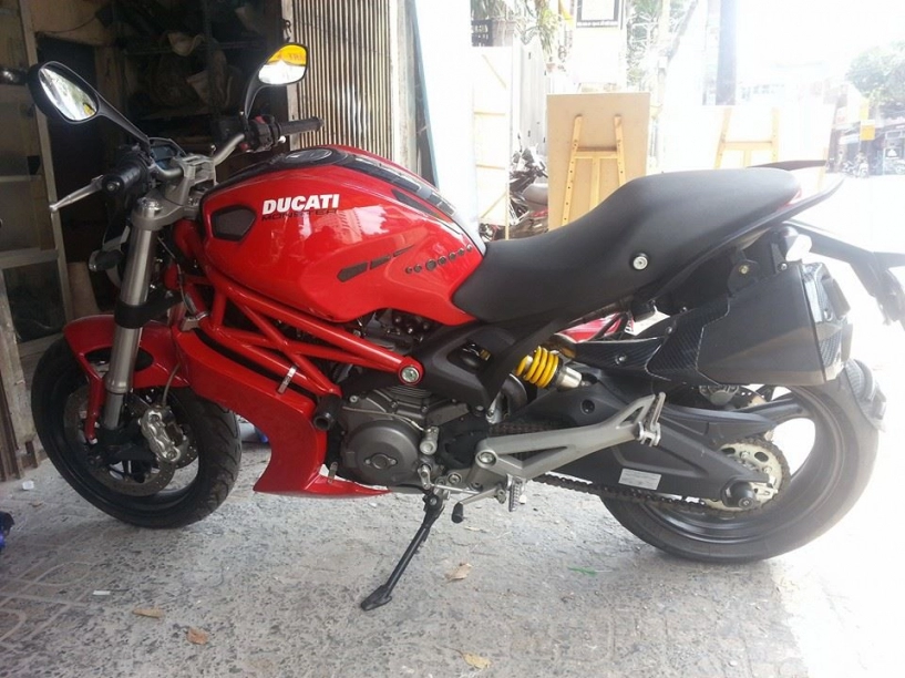 Ducati monster 795 độ pô z1000